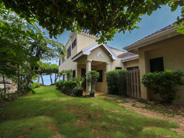 Jamaica Home 1002314