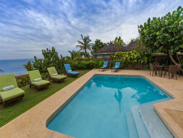 Jamaica Home 1002314