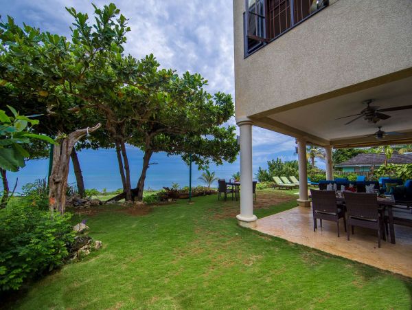 Jamaica Home 1002314
