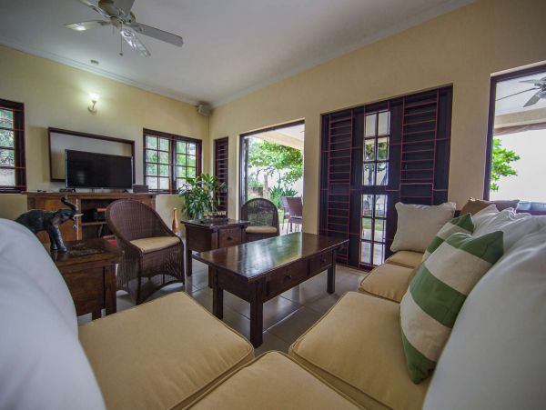 Jamaica Home 1002314