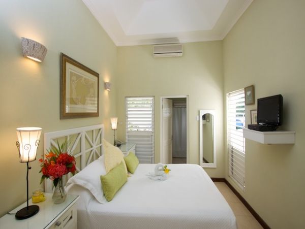 Jamaica Home 1002317