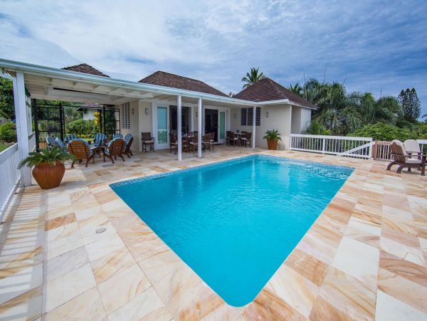 Jamaica Home 1002318