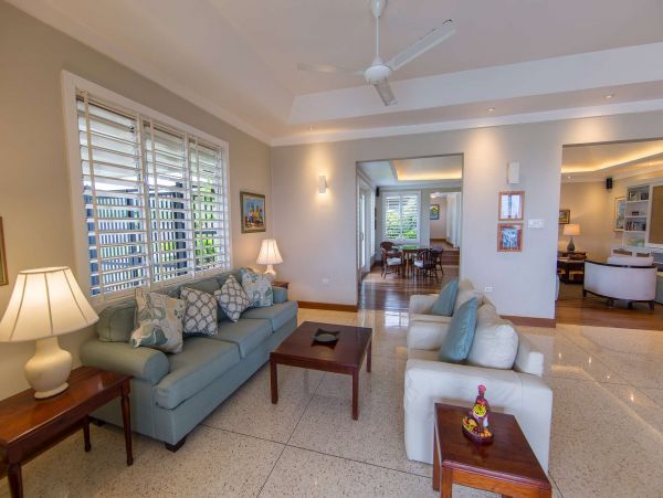 Jamaica Home 1002318