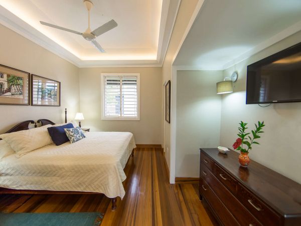 Jamaica Home 1002318