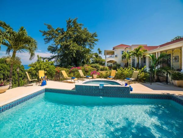 Jamaica Home 1002319