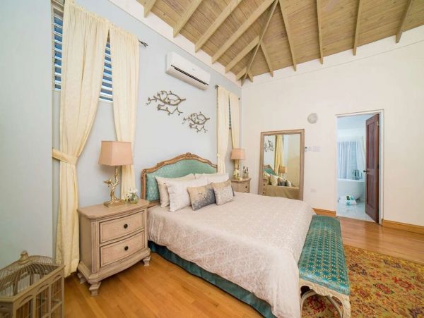 Jamaica Home 1002319