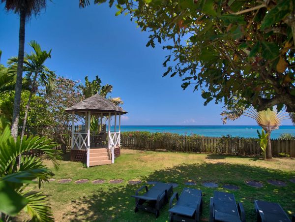 Jamaica Home 1002327