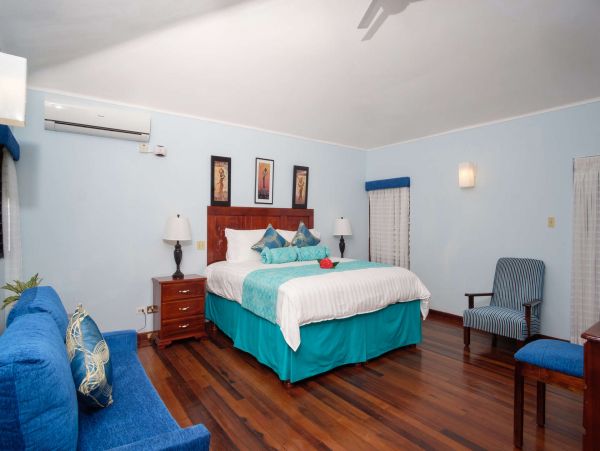 Jamaica Home 1002327