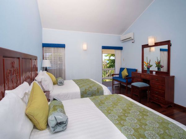 Jamaica Home 1002327