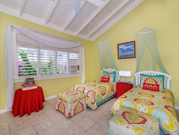 Jamaica Home 1002335