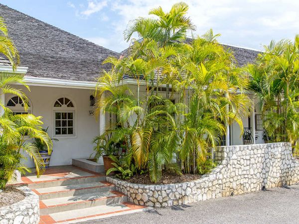 Jamaica Home 1002336