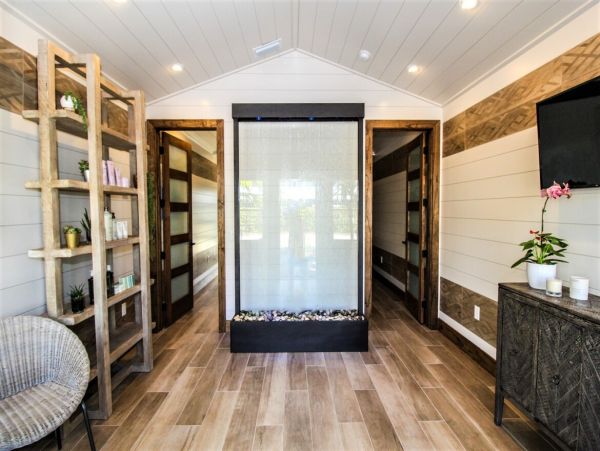 Beachside One Bedroom Vacation Condo in Holmes Beach