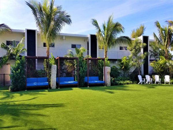 Beachside One Bedroom Vacation Condo in Holmes Beach