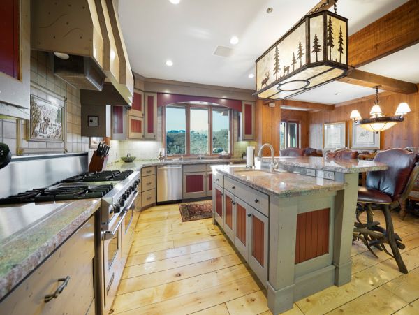 Park City Luxury Three Level Vacation Home Sleeps 18 Guests