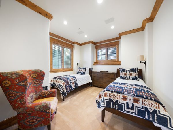 Park City Luxury Three Level Vacation Home Sleeps 18 Guests