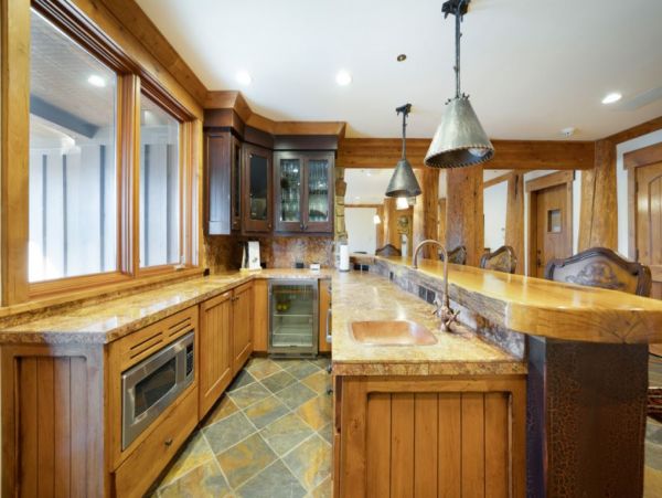 Park City Luxury Three Level Vacation Home Sleeps 18 Guests