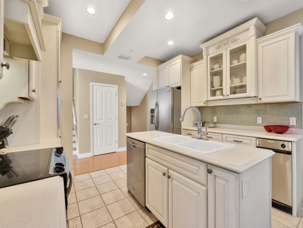 Beautiful 3 Bedroom Vacation Home in Longboat Key