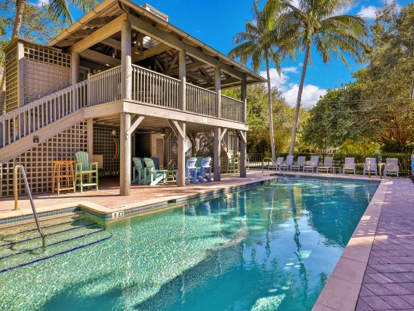 Beautiful 3 Bedroom Vacation Home in Longboat Key