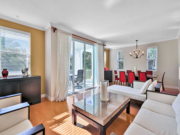 Beautiful 3 Bedroom Vacation Home in Longboat Key