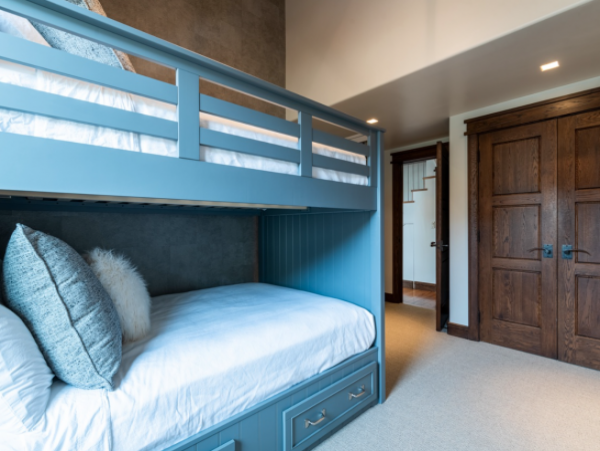 Luxury Vail Village Vacation Rental, Ski In Ski Out