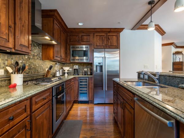 Vail Valley Vacation Rental with Luxury Amenities Sleeps 10