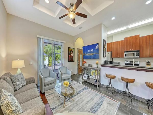 Sarasota 6-Bedroom Duplex with 2 Private Pools