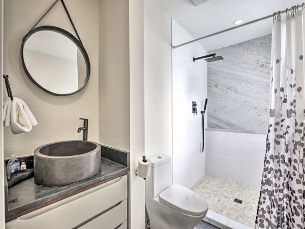 Luxurious Cabin in Dillon With Private Hot Tub Sleeps 22