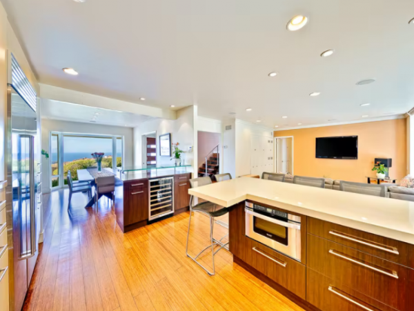 Modern La Jolla Home with Private Pool and Hot Tub