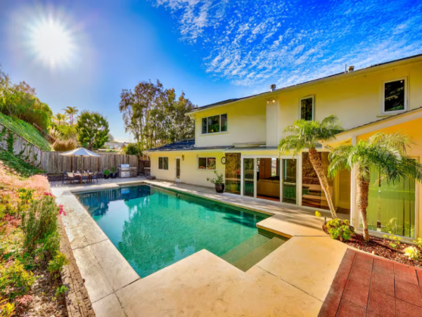 Modern La Jolla Home with Private Pool and Hot Tub