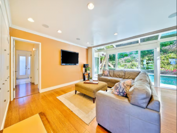 Modern La Jolla Home with Private Pool and Hot Tub