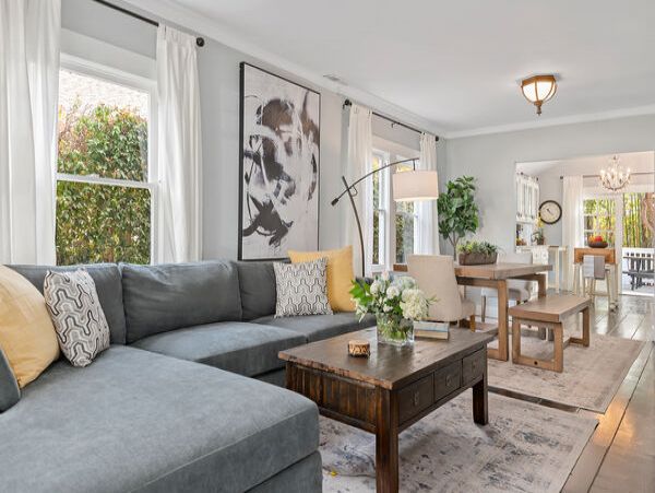 Santa Barbara Charming 3 Bedroom Vacation Home Sleeps Six