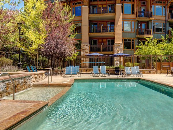 Park City Vacation Condo Four Bedrooms With Mountain Views