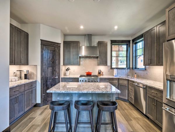 4 Bedroom Breckenridge Vacation Home Mountain View Sleeps 12