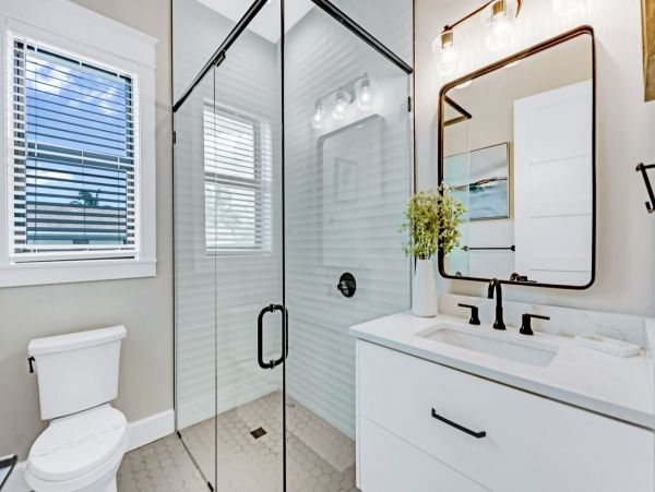 Beautiful Luxury Lido Key Pool Home Walk to Everything!!