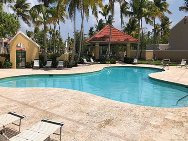 4 Bedroom Beach Vacation Villa in Puerto Rico Walk To Beach