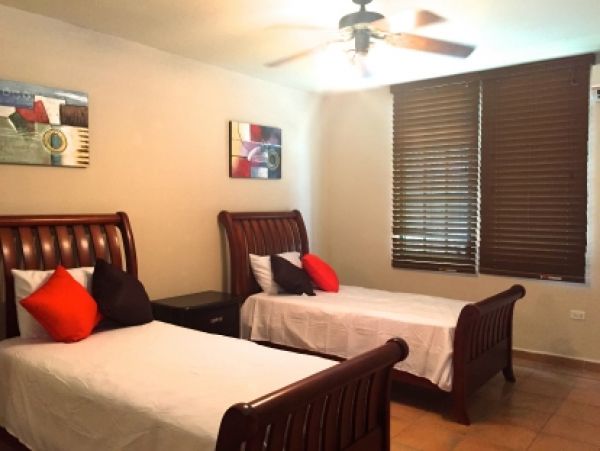 4 Bedroom Beach Vacation Villa in Puerto Rico Walk To Beach