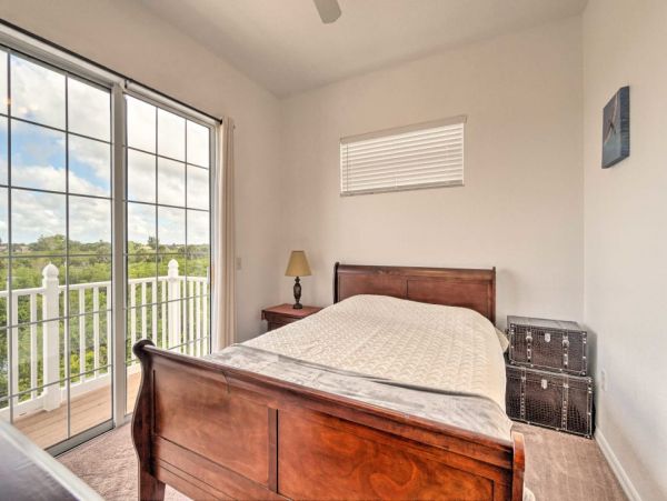 Water Views Bradenton Vacation Condo Two Bedrooms Sleeps Six