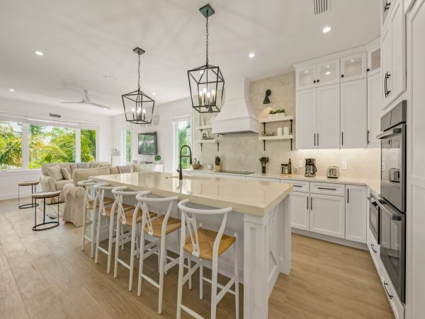 Bradenton Beach Vacation Home Five Bedrooms Walk To Beach