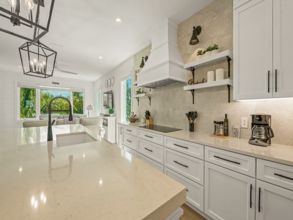 Bradenton Beach Vacation Home Five Bedrooms Walk To Beach