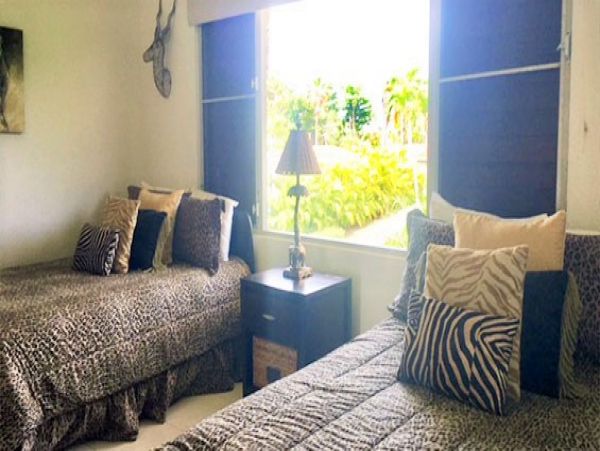 Puerto Rico Vacation Villa Sleeps 8 Guests Walk To Beach