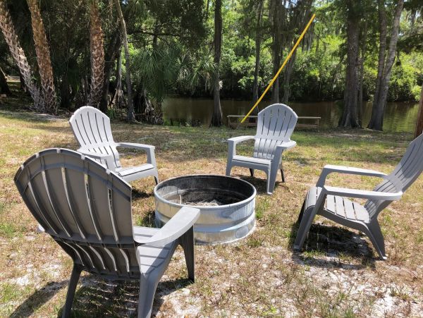 Waterfront 7 Bedroom Vacation Rental 16 Guests