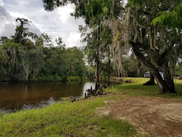 Waterfront 7 Bedroom Vacation Rental 16 Guests