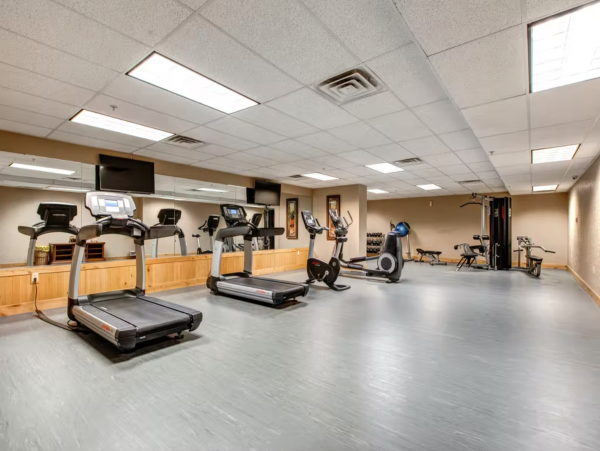 3 plus loft 4 bath walk to lift Canyons Village