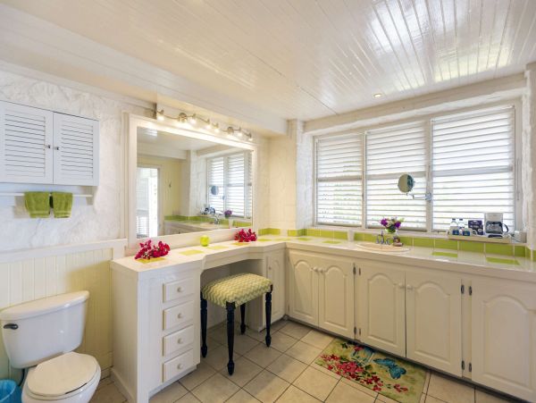 St. Lucia Home 1002858