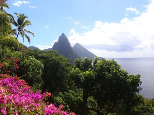 St. Lucia Home 1002858