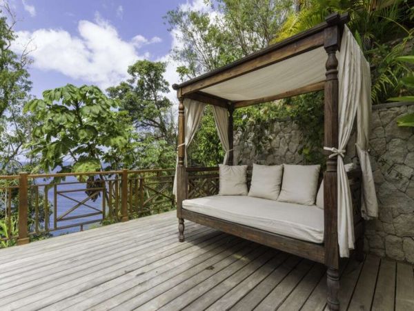 St. Lucia Home 1002866