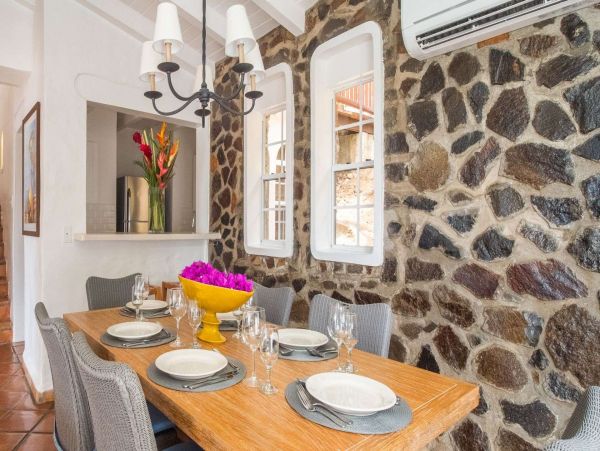 St. Lucia Home 1002867