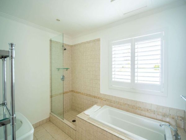 St. Lucia Home 1002868