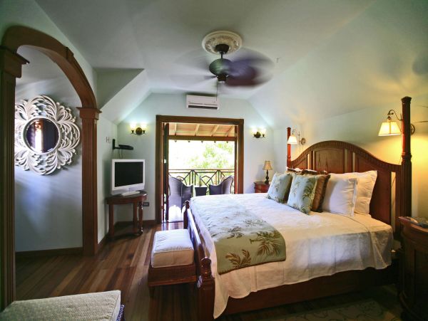 St. Lucia Home 1002873