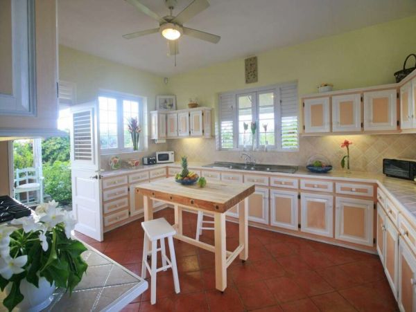 St. Lucia Home 1002874